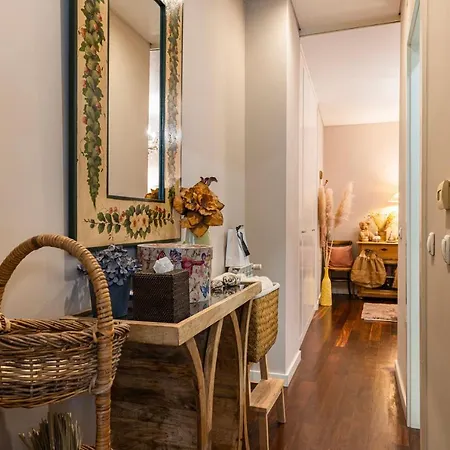 Apartment Isabella's Luxury By Lovelystay