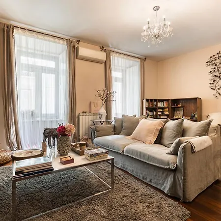 Lägenhet Isabella's Luxury By Lovelystay